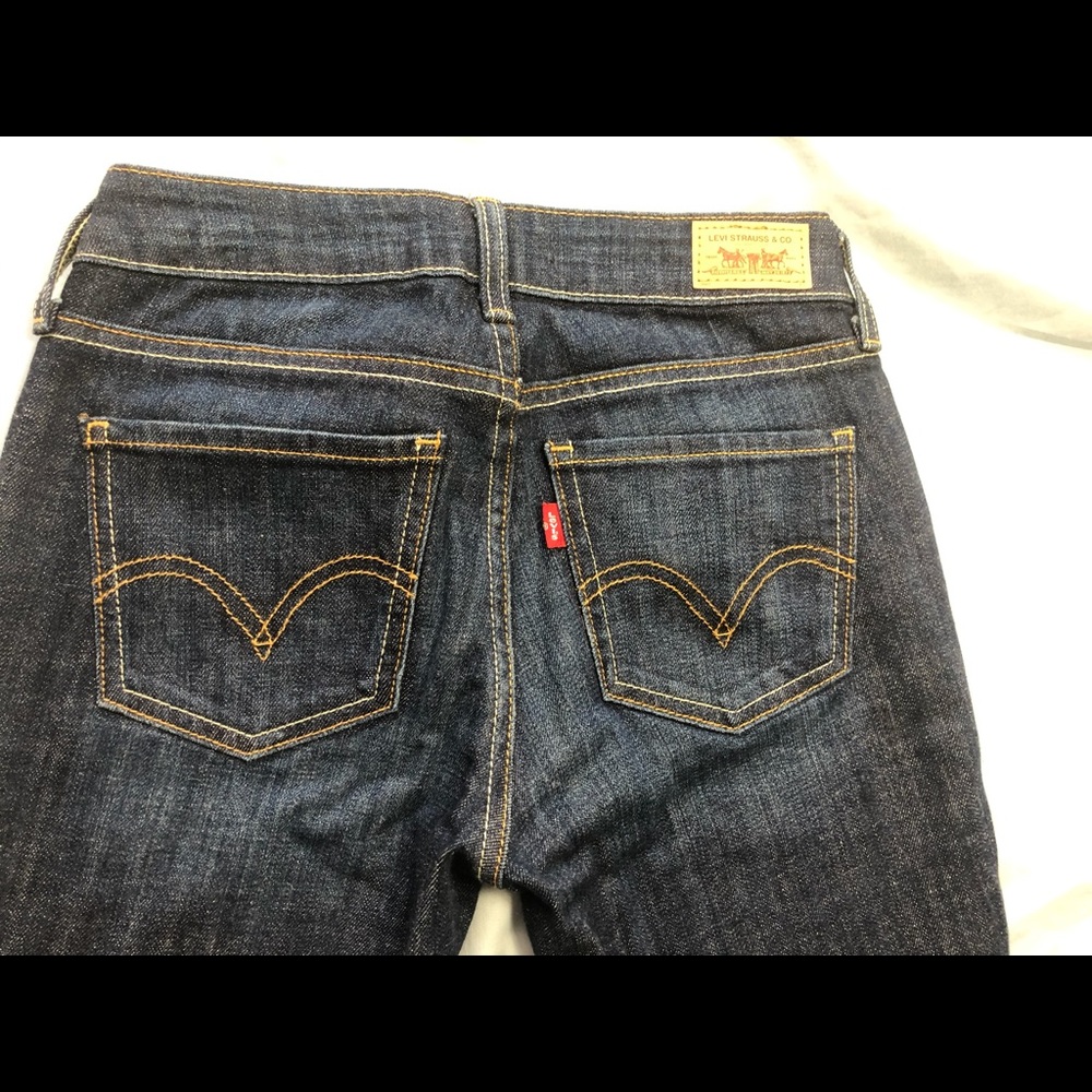 535 Levi’s leggings